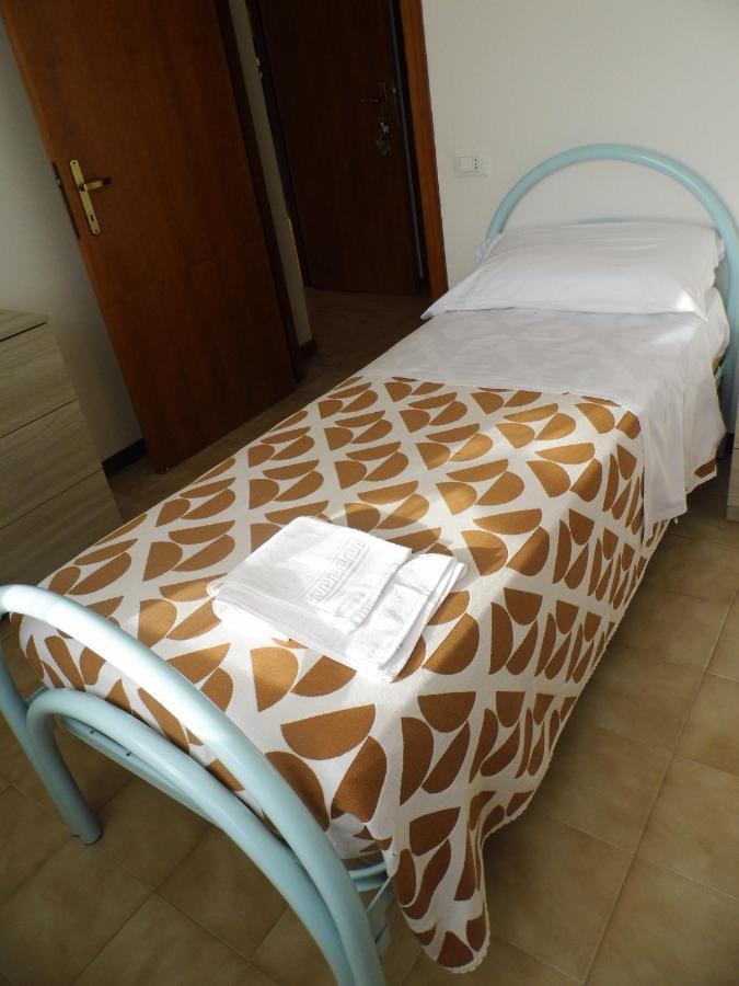 A Casa Di Nelly Panzió Tortoreto Kültér fotó