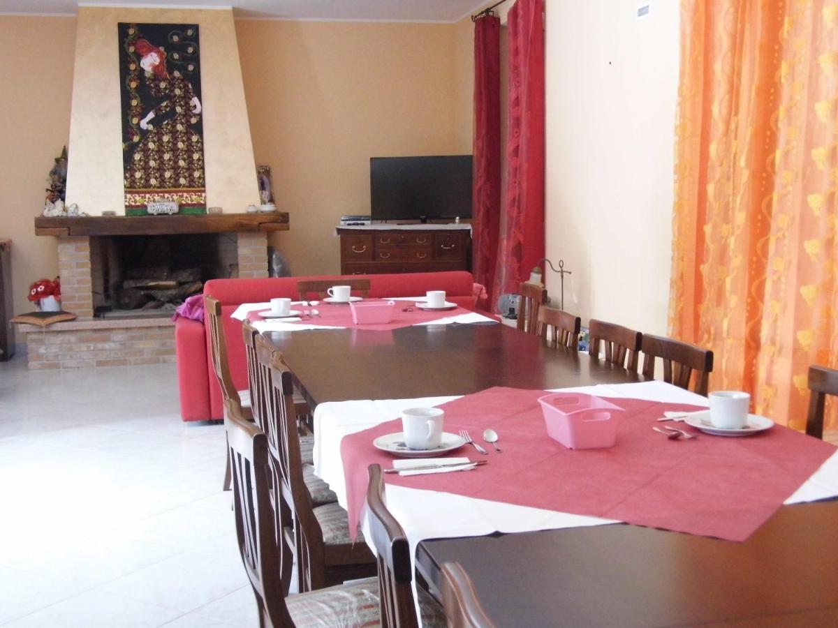 A Casa Di Nelly Panzió Tortoreto Kültér fotó