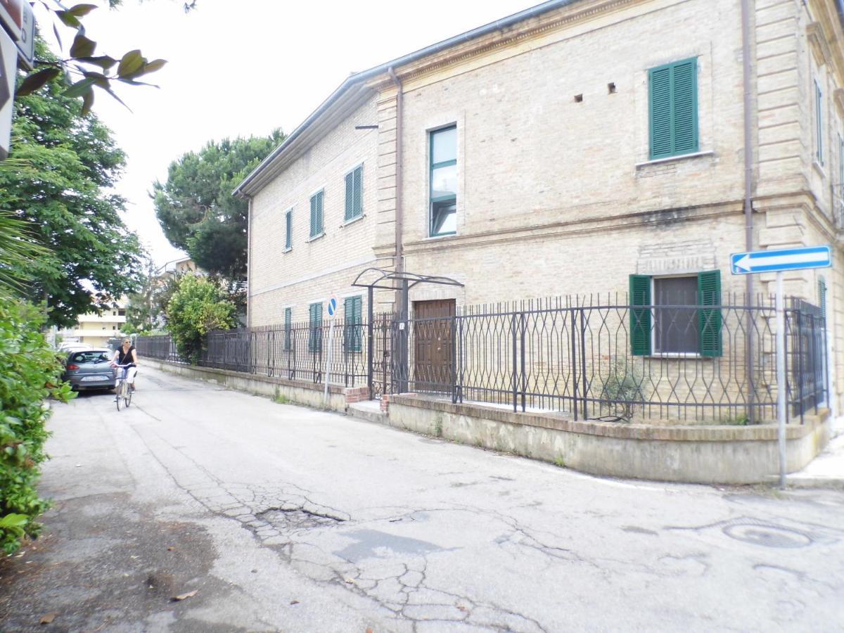 A Casa Di Nelly Panzió Tortoreto Kültér fotó